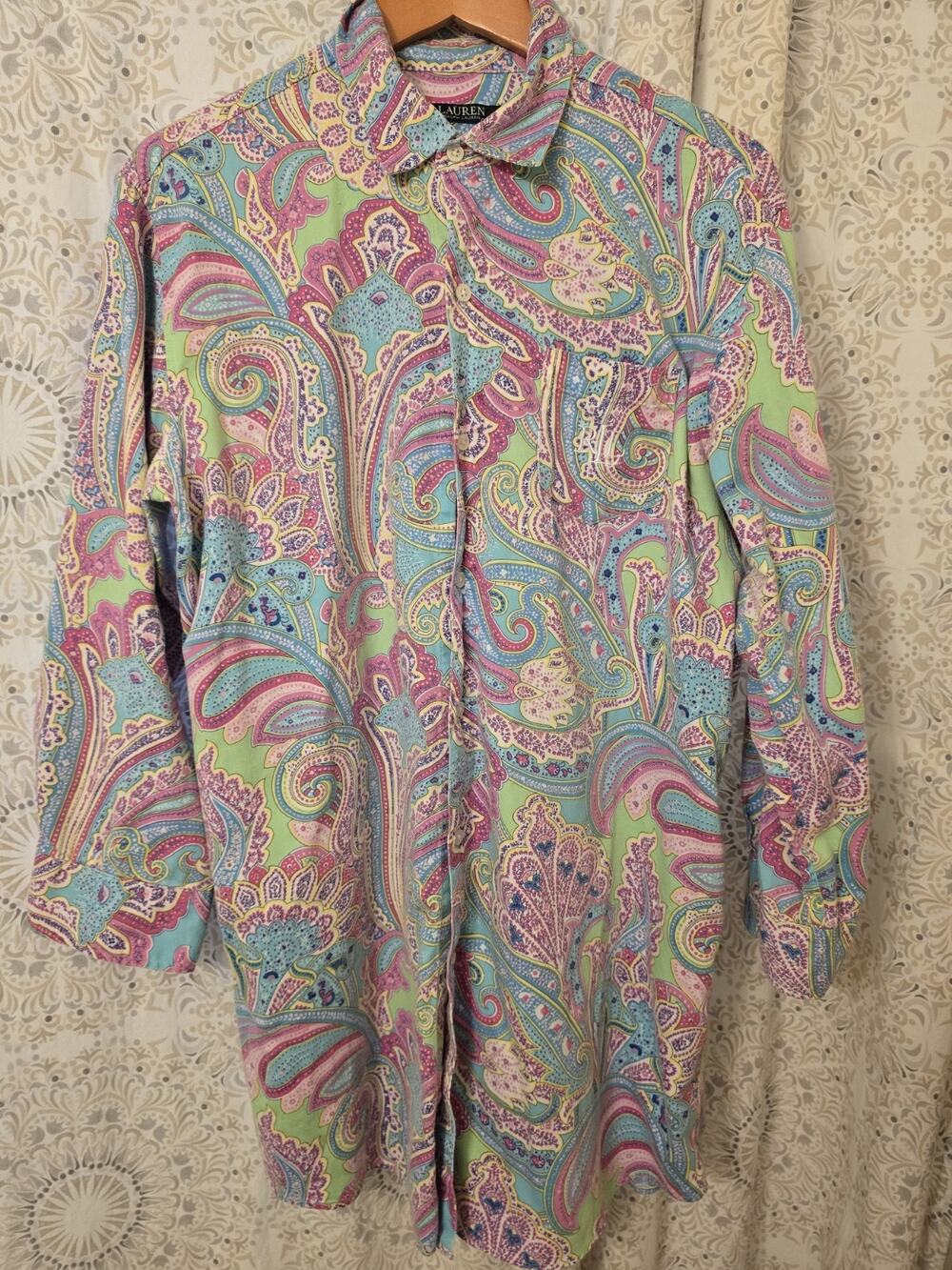 Lauren Ralph Lauren Button Up Tunic Sleep Shirt Women’s L Pastel Paisley Logo